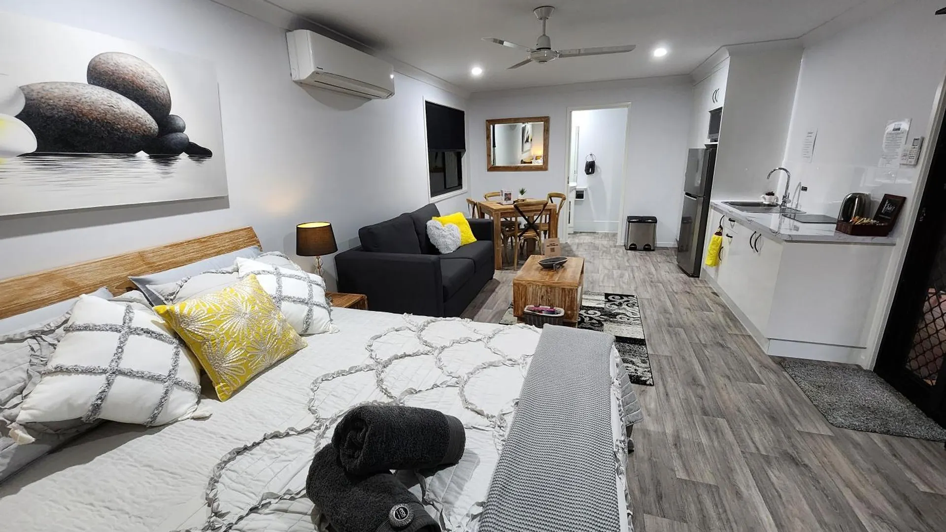 ****  Hotel Jubri'S Hideaway Dalby Australia