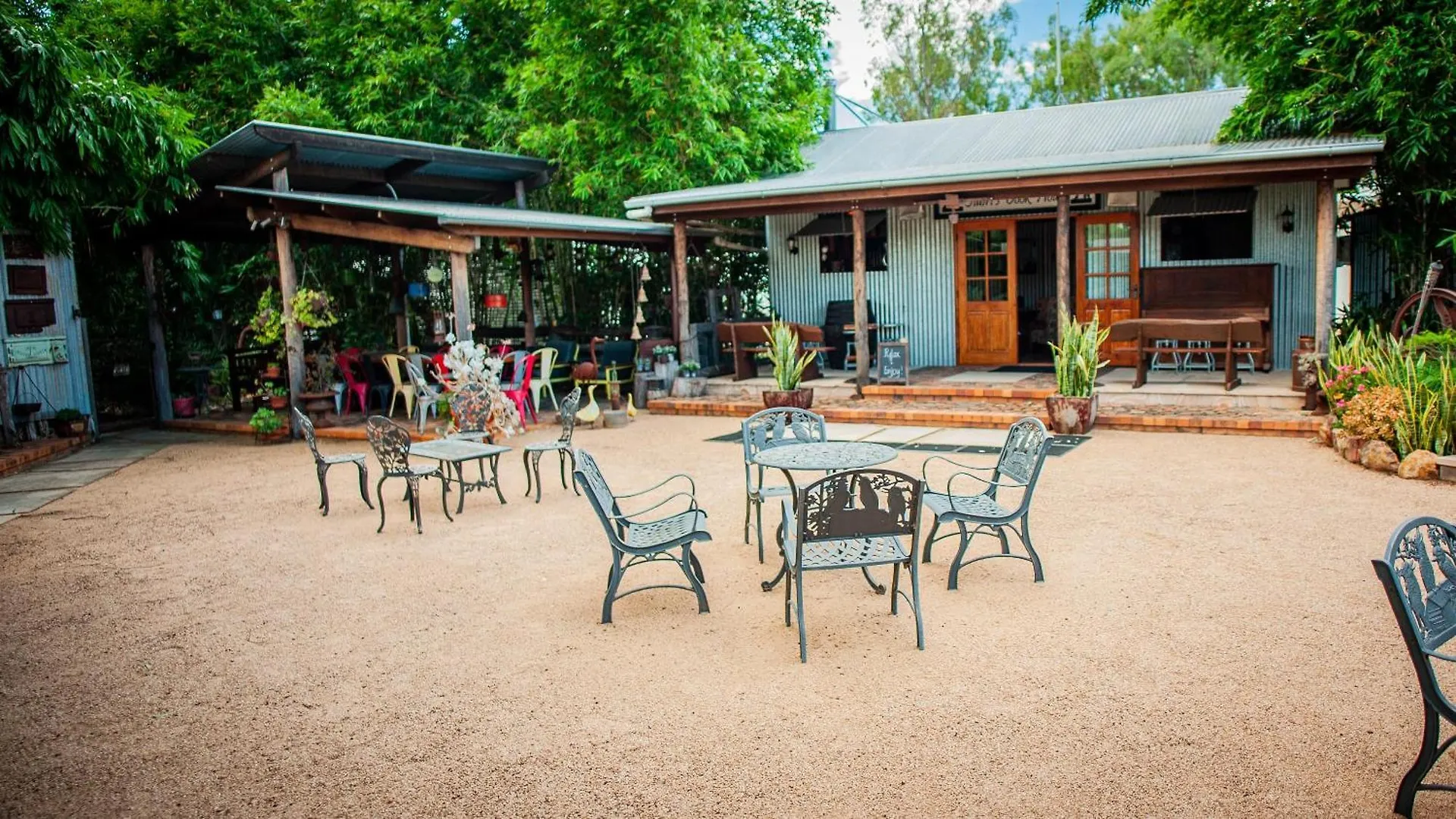 Hotel Jubri'S Hideaway Dalby